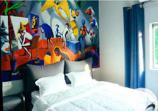 樟树对于酒店的墙体彩绘而言更注重哪些方面？